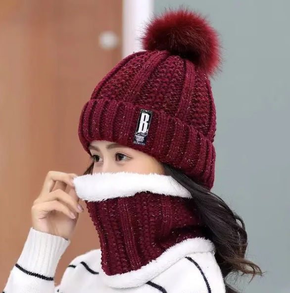 Stylish And Warm Winter Hat And Scarf Set